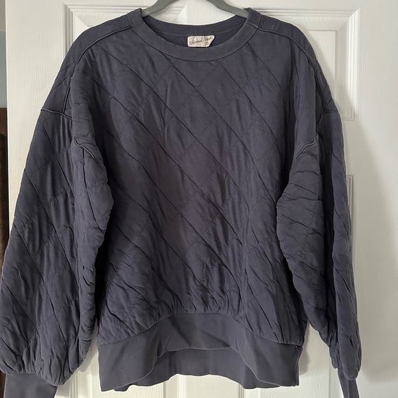 Comfy gray sweatshirt - Picture 1 of 3